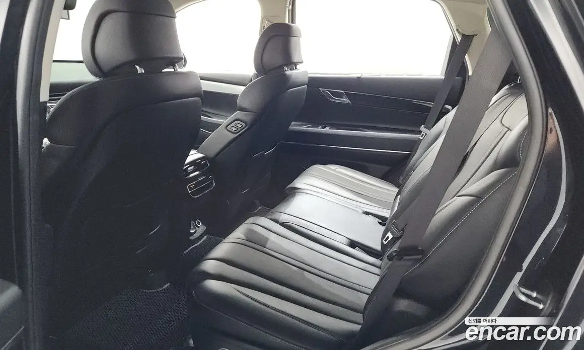 Genesis GV80 2021 2.5 автомат (гидро), фото 26 Genesis GV80 2021 2.5 автомат (гидро), фото 26