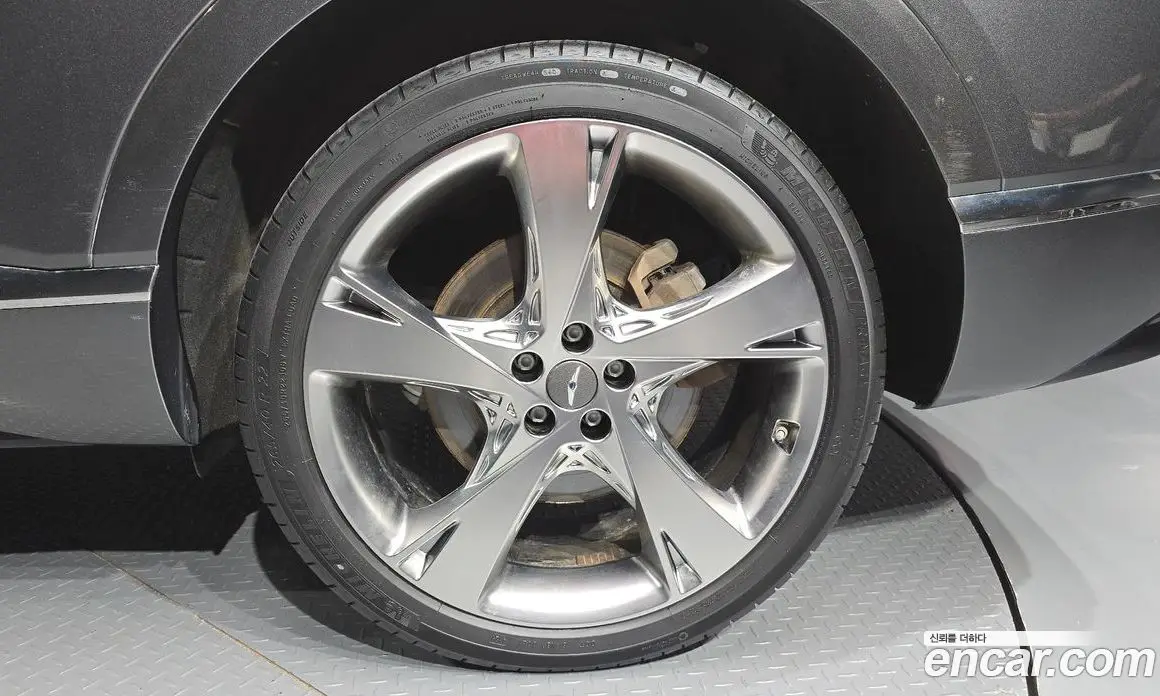 Genesis GV80 2022 2.5 автомат (гидро), фото 7 Genesis GV80 2022 2.5 автомат (гидро), фото 7
