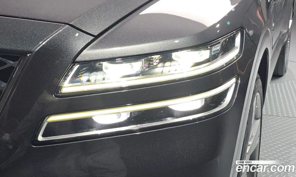 Genesis GV80 2022 2.5 автомат (гидро), фото 8 Genesis GV80 2022 2.5 автомат (гидро), фото 8
