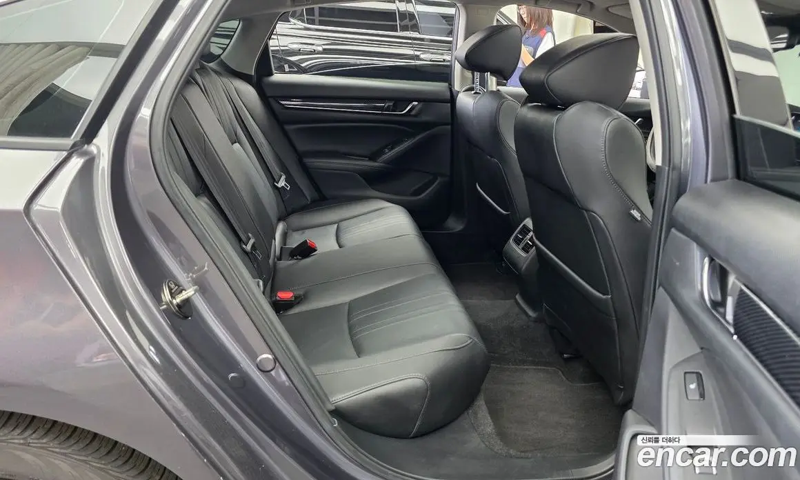 Honda Accord 2019 2.0 автомат (гидро), фото 18 Honda Accord 2019 2.0 автомат (гидро), фото 18
