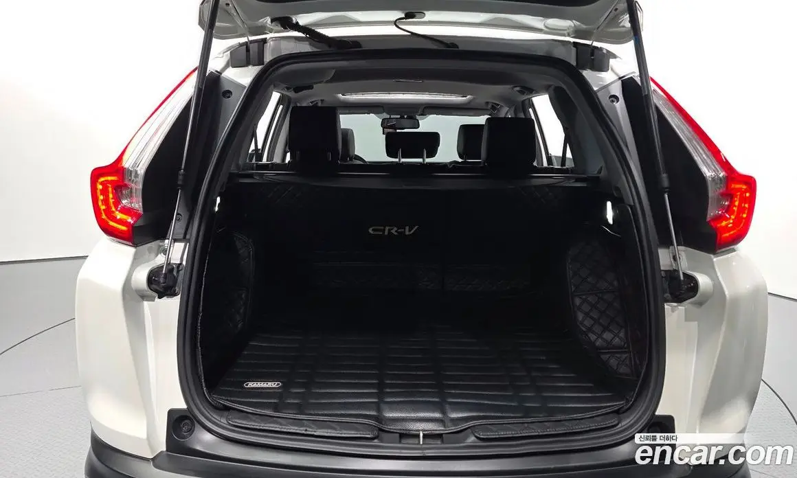 Honda CR-V 2017 1.5 автомат (гидро), фото 20