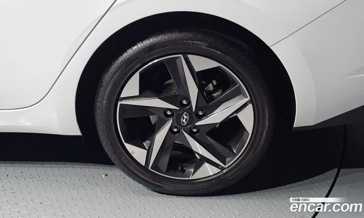 Hyundai Avante 2020 1.6 автомат (гидро), фото 7 Hyundai Avante 2020 1.6 автомат (гидро), фото 7