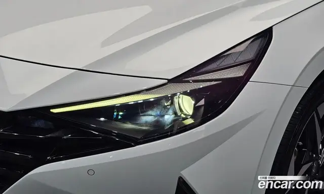 Hyundai Avante 2020 1.6 автомат (гидро), миниатюра 8 Hyundai Avante 2020 1.6 автомат (гидро), миниатюра 8