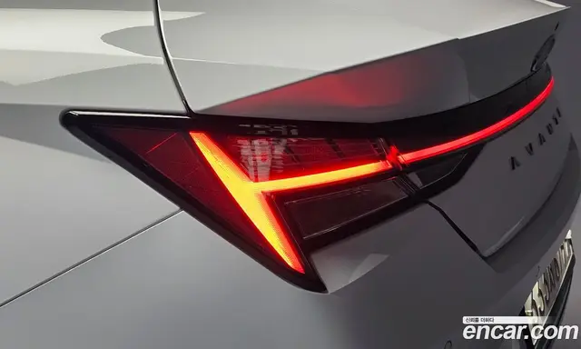 Hyundai Avante 2020 1.6 автомат (гидро), миниатюра 9 Hyundai Avante 2020 1.6 автомат (гидро), миниатюра 9