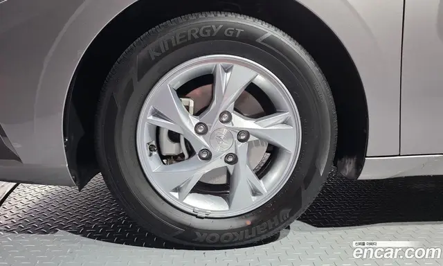 Hyundai Avante 2020 1.6 автомат (гидро), миниатюра 5 Hyundai Avante 2020 1.6 автомат (гидро), миниатюра 5