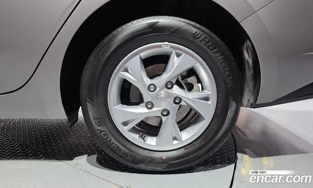 Hyundai Avante 2020 1.6 автомат (гидро), миниатюра 7 Hyundai Avante 2020 1.6 автомат (гидро), миниатюра 7