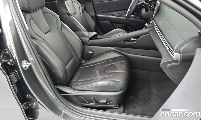 Hyundai Avante 2023 1.6 автомат (гидро), миниатюра 11 Hyundai Avante 2023 1.6 автомат (гидро), миниатюра 11