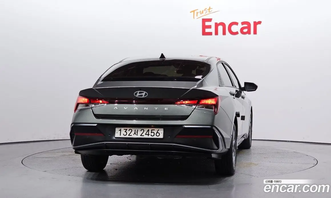 Hyundai Avante 2023 1.6 автомат (гидро), фото 4 Hyundai Avante 2023 1.6 автомат (гидро), фото 4