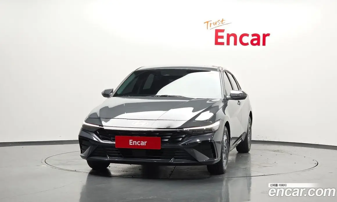 Hyundai Avante 2025 1.6 автомат (гидро), фото 3 Hyundai Avante 2025 1.6 автомат (гидро), фото 3