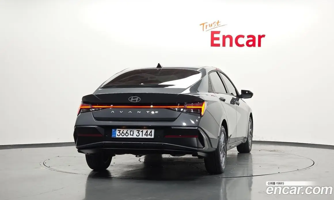 Hyundai Avante 2025 1.6 автомат (гидро), фото 4 Hyundai Avante 2025 1.6 автомат (гидро), фото 4