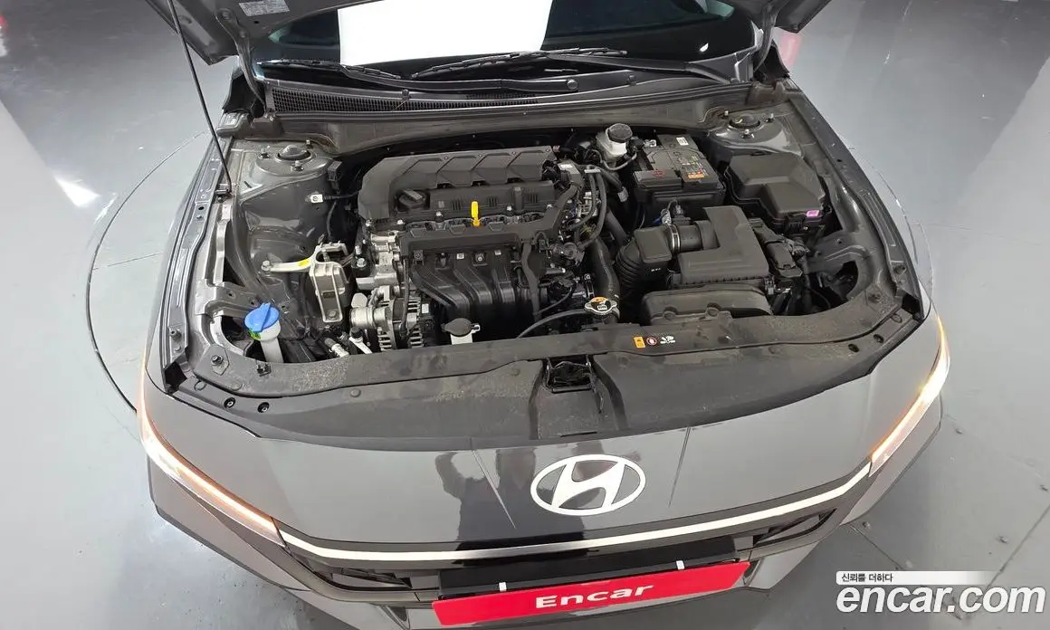 Hyundai Avante 2025 1.6 автомат (гидро), фото 6 Hyundai Avante 2025 1.6 автомат (гидро), фото 6