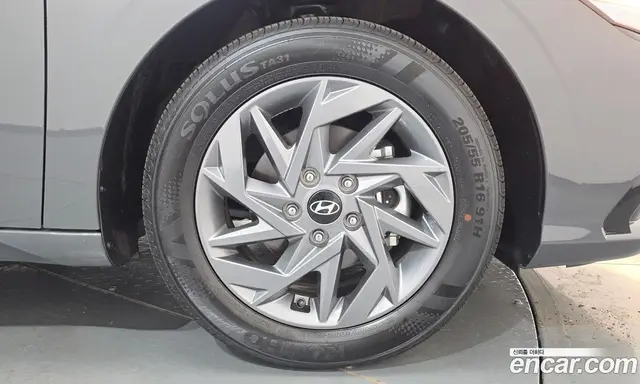 Hyundai Avante 2025 1.6 автомат (гидро), миниатюра 7 Hyundai Avante 2025 1.6 автомат (гидро), миниатюра 7