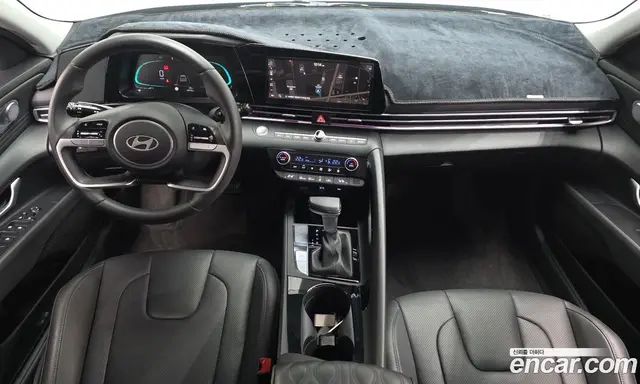 Hyundai Avante 2025 1.6 автомат (гидро), миниатюра 10 Hyundai Avante 2025 1.6 автомат (гидро), миниатюра 10