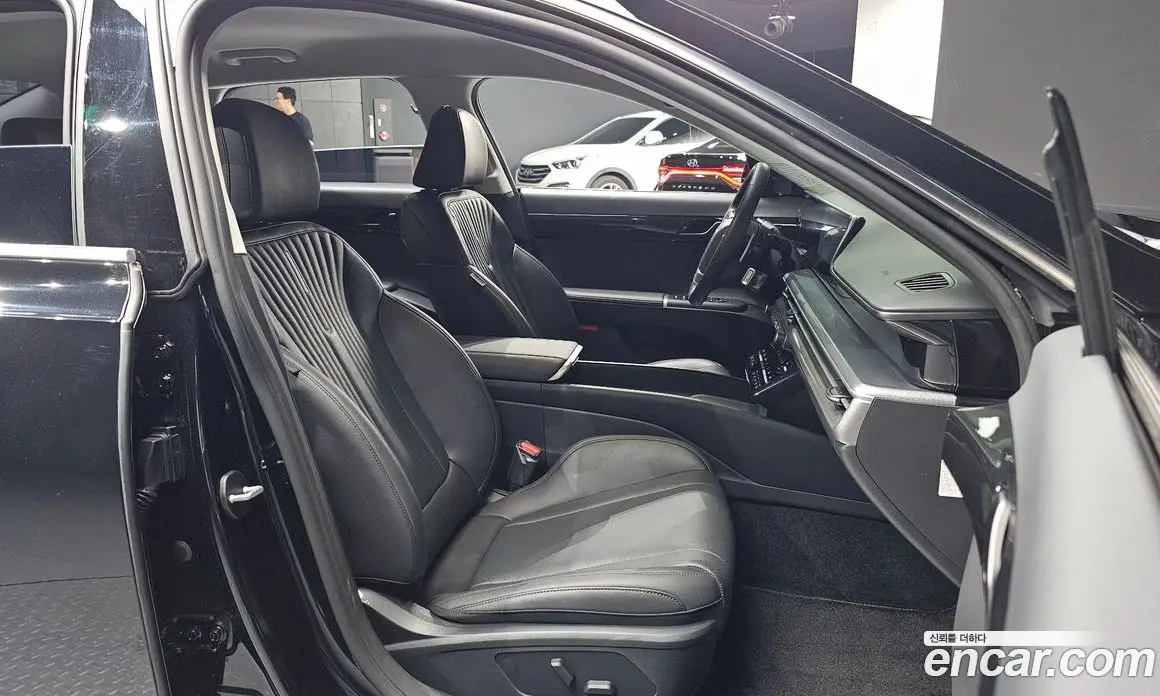 Hyundai Grandeur 2023 1.6 автомат (гидро), фото 15 Hyundai Grandeur 2023 1.6 автомат (гидро), фото 15