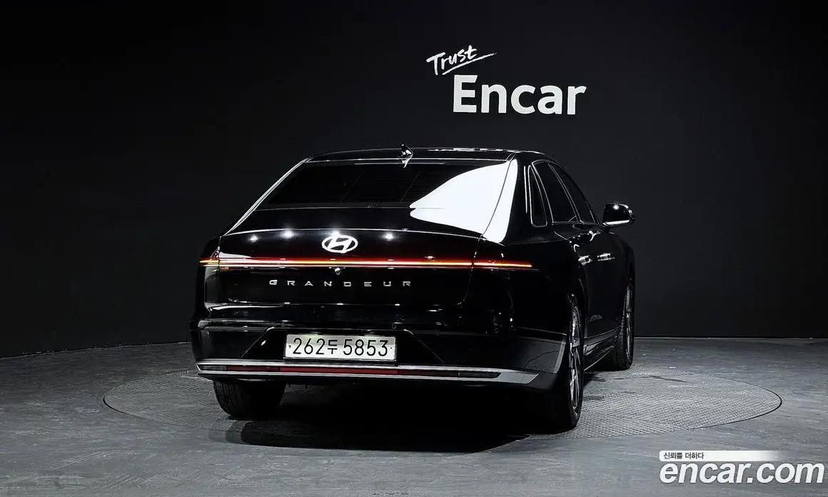 Hyundai Grandeur 2023 1.6 автомат (гидро), фото 3 Hyundai Grandeur 2023 1.6 автомат (гидро), фото 3