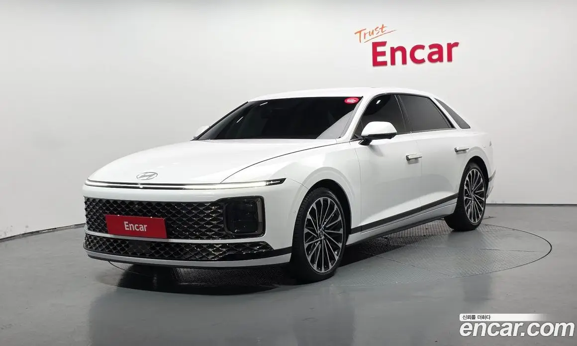 Hyundai Grandeur 2023 1.6 автомат (гидро), фото 1 Hyundai Grandeur 2023 1.6 автомат (гидро), фото 1