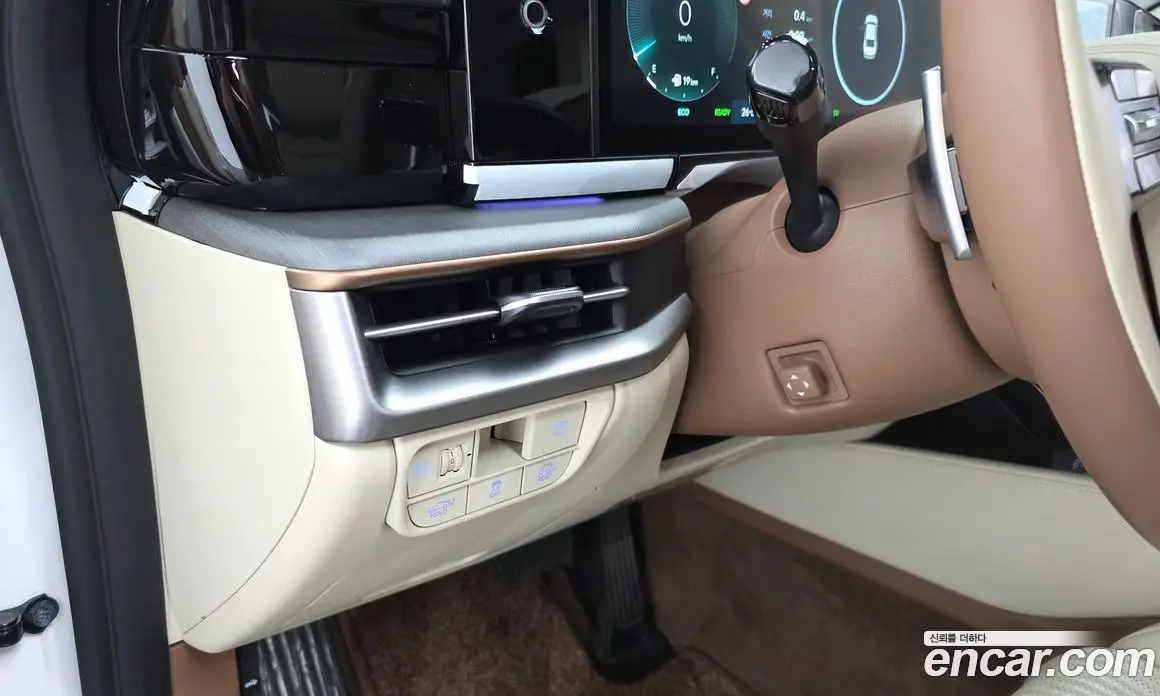 Hyundai Grandeur 2023 1.6 автомат (гидро), фото 30 Hyundai Grandeur 2023 1.6 автомат (гидро), фото 30