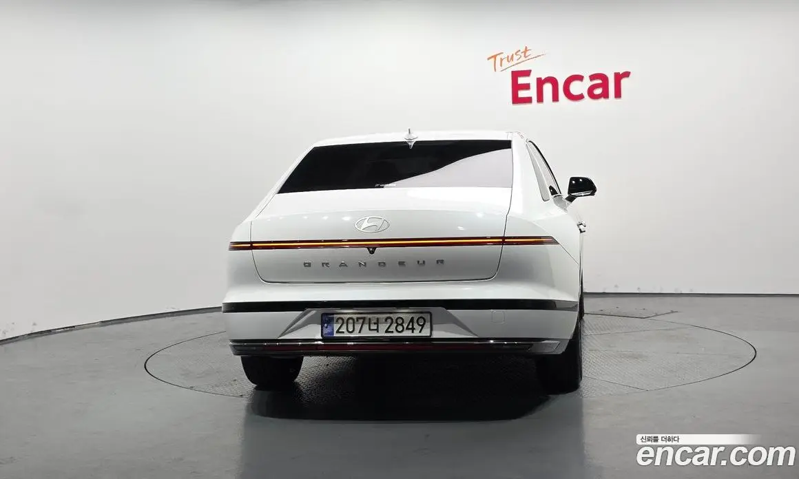 Hyundai Grandeur 2023 1.6 автомат (гидро), фото 4 Hyundai Grandeur 2023 1.6 автомат (гидро), фото 4
