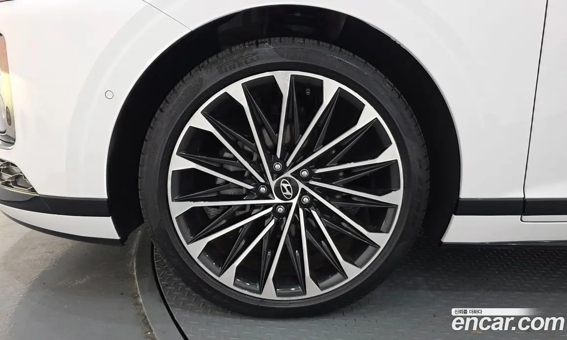 Hyundai Grandeur 2023 1.6 автомат (гидро), фото 5 Hyundai Grandeur 2023 1.6 автомат (гидро), фото 5