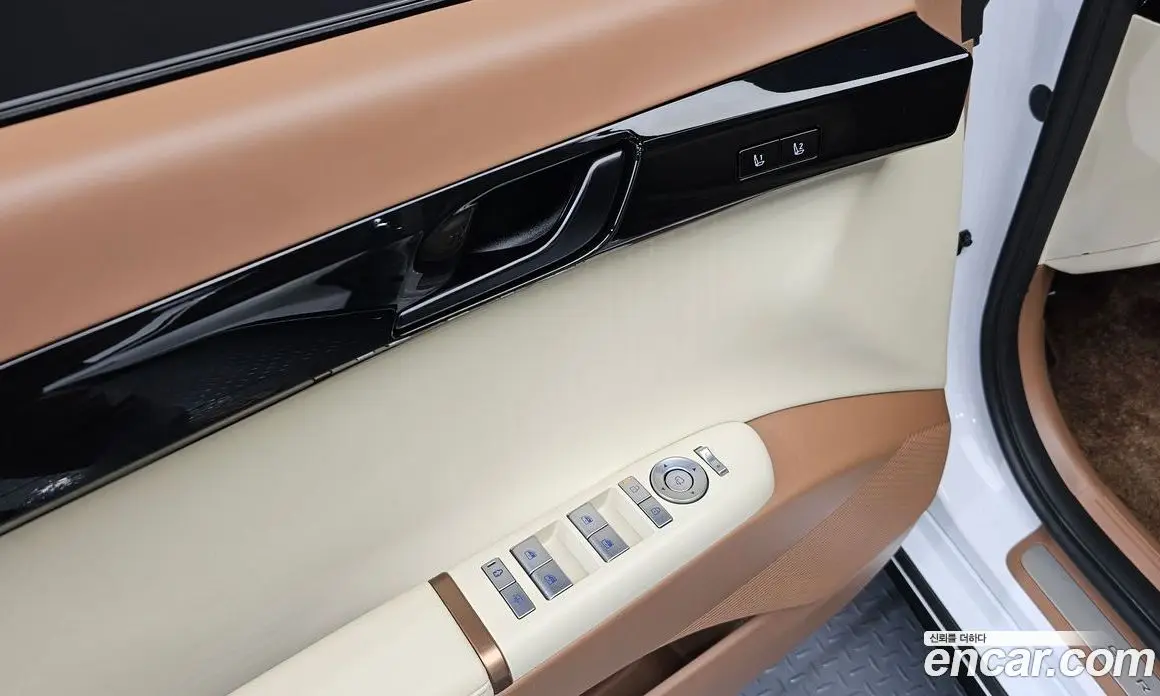 Hyundai Grandeur 2023 1.6 автомат (гидро), фото 19 Hyundai Grandeur 2023 1.6 автомат (гидро), фото 19