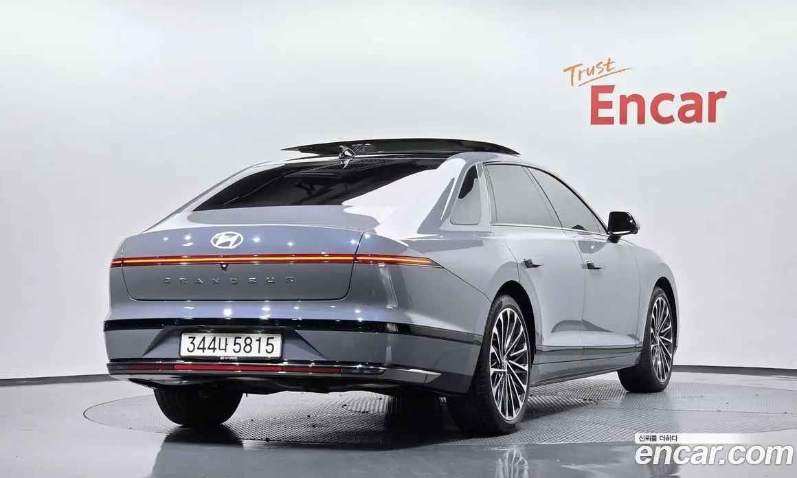 Hyundai Grandeur 2025 1.6 автомат (гидро), фото 1 Hyundai Grandeur 2025 1.6 автомат (гидро), фото 1