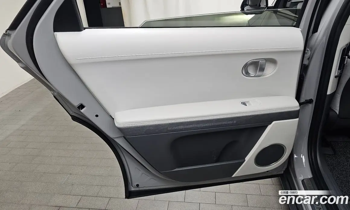 Hyundai Ioniq 5 2023 0.1 автомат (гидро), фото 14 Hyundai Ioniq 5 2023 0.1 автомат (гидро), фото 14