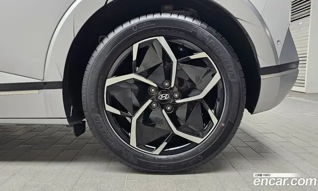 Hyundai Ioniq 5 2023 0.1 автомат (гидро), миниатюра 6 Hyundai Ioniq 5 2023 0.1 автомат (гидро), миниатюра 6