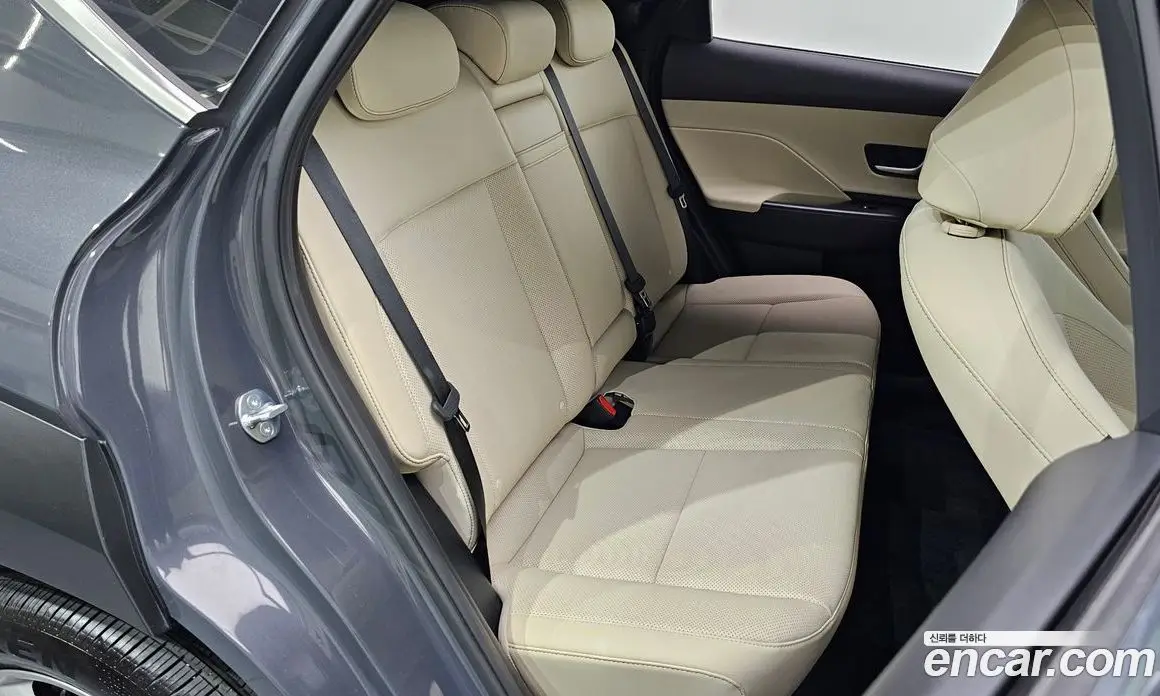 Hyundai Kona 2023 1.6 автомат (гидро), фото 16 Hyundai Kona 2023 1.6 автомат (гидро), фото 16