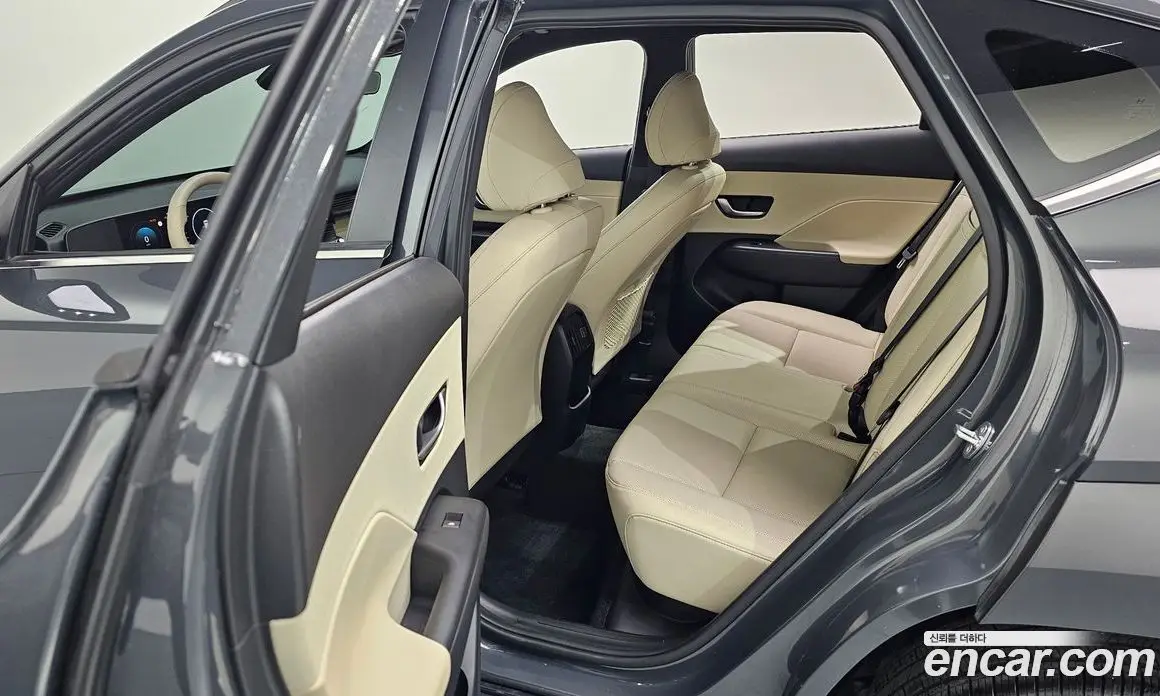 Hyundai Kona 2023 1.6 автомат (гидро), фото 26 Hyundai Kona 2023 1.6 автомат (гидро), фото 26