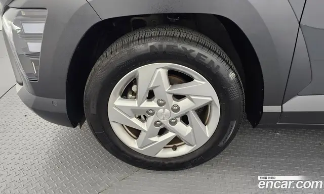 Hyundai Kona 2023 1.6 автомат (гидро), миниатюра 4 Hyundai Kona 2023 1.6 автомат (гидро), миниатюра 4