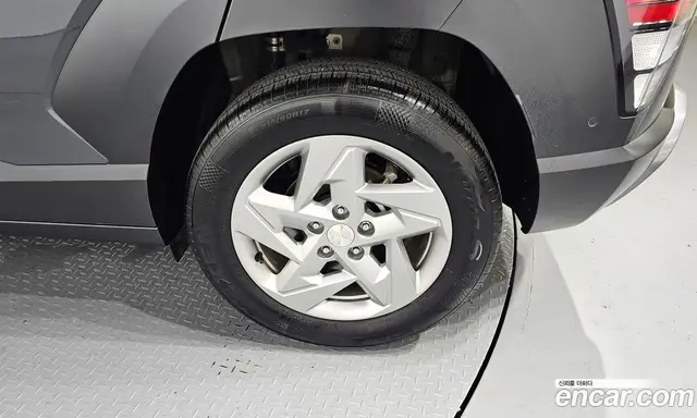Hyundai Kona 2023 1.6 автомат (гидро), миниатюра 6 Hyundai Kona 2023 1.6 автомат (гидро), миниатюра 6