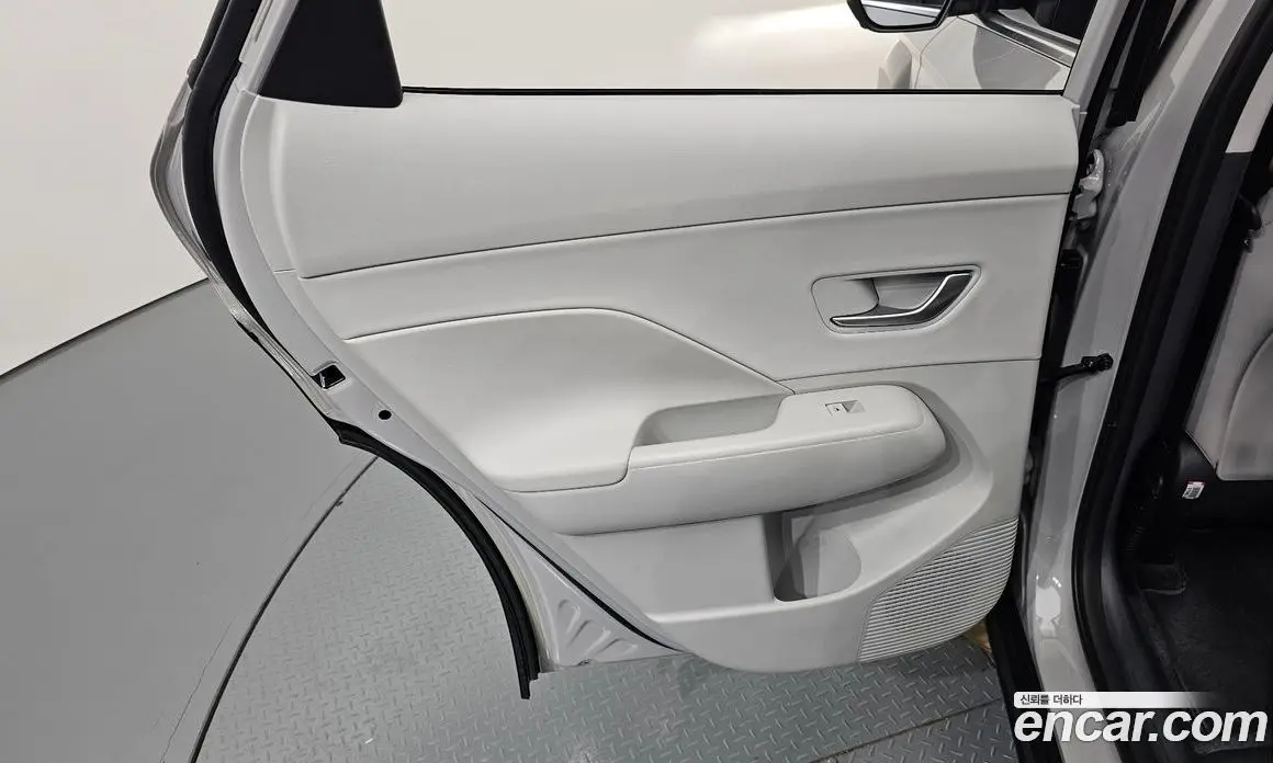 Hyundai Kona 2025 1.6 автомат (гидро), фото 14 Hyundai Kona 2025 1.6 автомат (гидро), фото 14