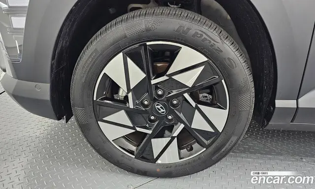 Hyundai Kona 2025 1.6 автомат (гидро), миниатюра 4 Hyundai Kona 2025 1.6 автомат (гидро), миниатюра 4