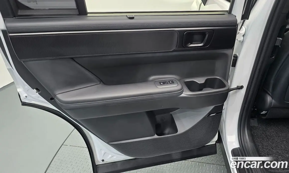 Hyundai Santa Fe 2024 1.6 автомат (гидро), фото 15 Hyundai Santa Fe 2024 1.6 автомат (гидро), фото 15
