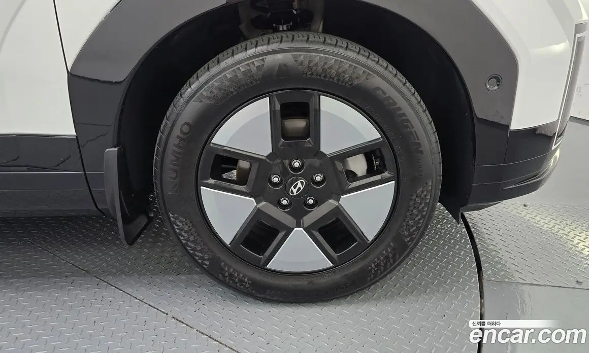 Hyundai Santa Fe 2024 1.6 автомат (гидро), фото 7 Hyundai Santa Fe 2024 1.6 автомат (гидро), фото 7