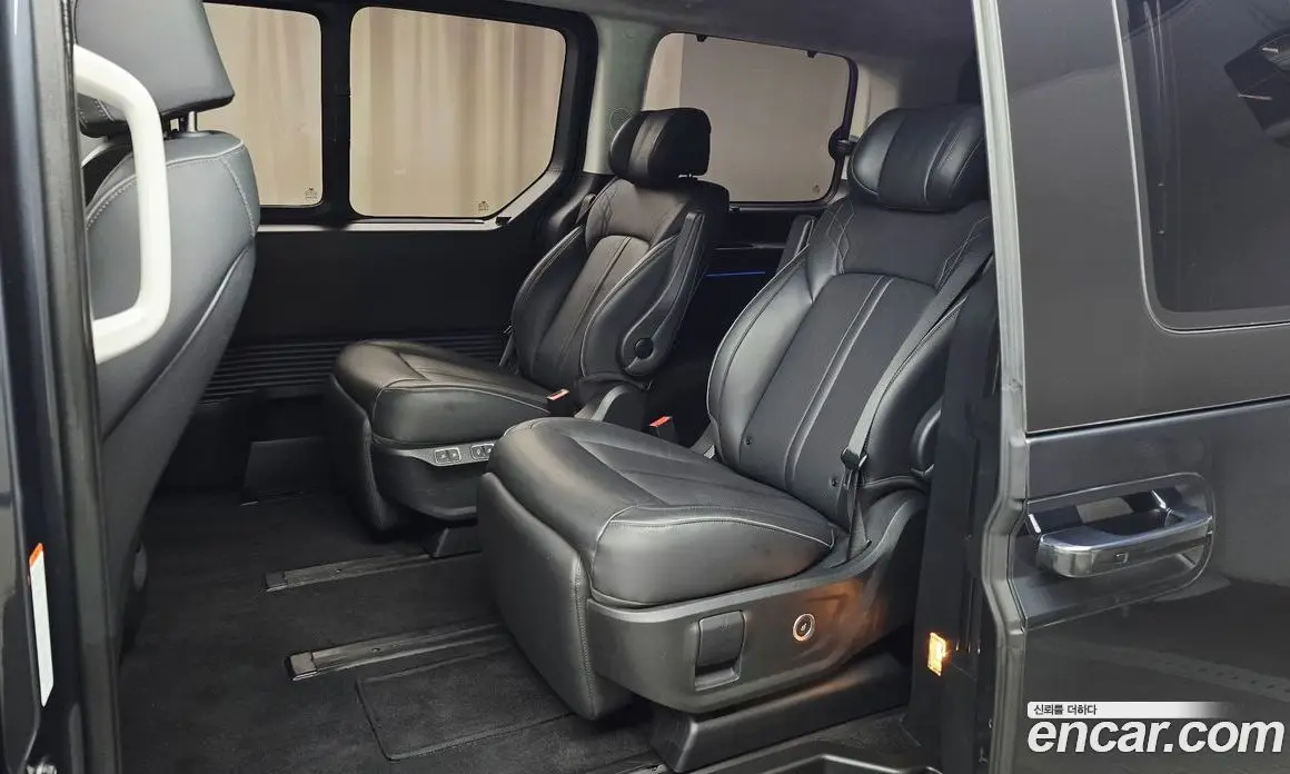 Hyundai Staria 2024 1.6 автомат (гидро), фото 12 Hyundai Staria 2024 1.6 автомат (гидро), фото 12