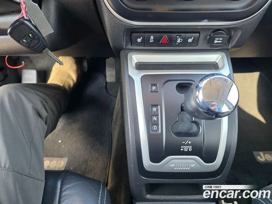 Jeep Compass 2013 2.4 автомат (гидро), фото 12 Jeep Compass 2013 2.4 автомат (гидро), фото 12