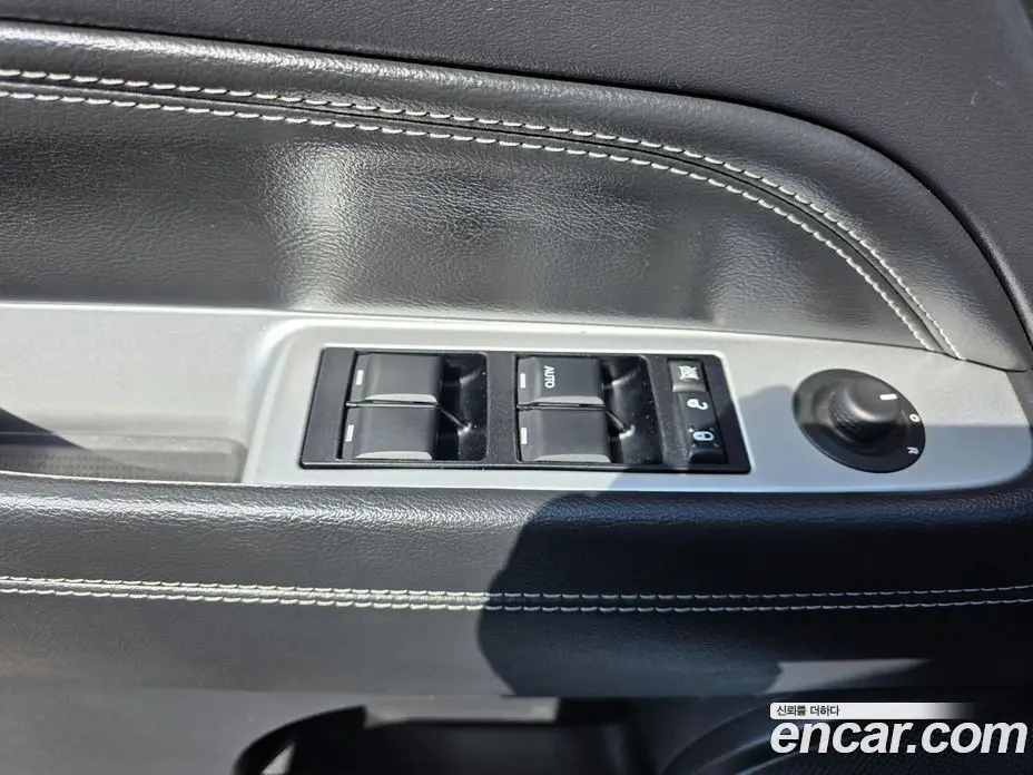 Jeep Compass 2013 2.4 автомат (гидро), фото 14 Jeep Compass 2013 2.4 автомат (гидро), фото 14