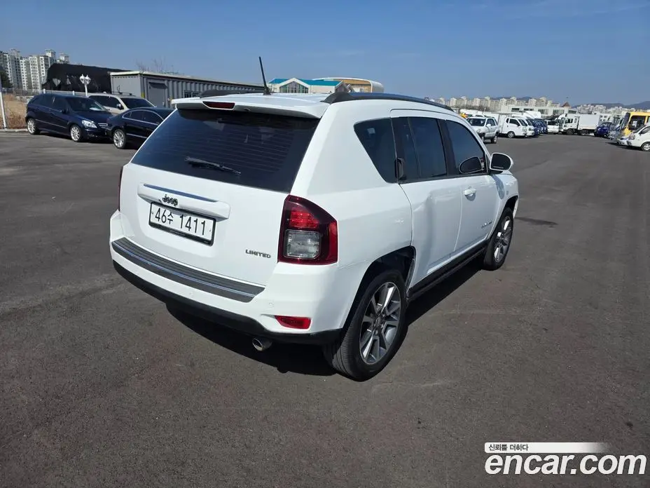 Jeep Compass 2013 2.4 автомат (гидро), фото 5 Jeep Compass 2013 2.4 автомат (гидро), фото 5