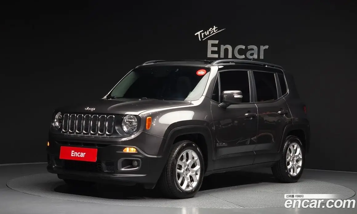 Jeep Renegade 2017 2.4 автомат (гидро), фото 1 Jeep Renegade 2017 2.4 автомат (гидро), фото 1