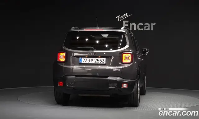 Jeep Renegade 2017 2.4 автомат (гидро), миниатюра 4 Jeep Renegade 2017 2.4 автомат (гидро), миниатюра 4