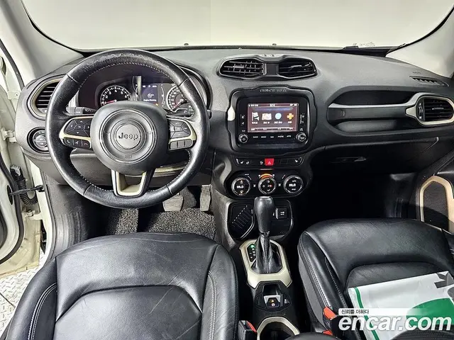 Jeep Renegade 2017 2.4 автомат (гидро), миниатюра 5 Jeep Renegade 2017 2.4 автомат (гидро), миниатюра 5