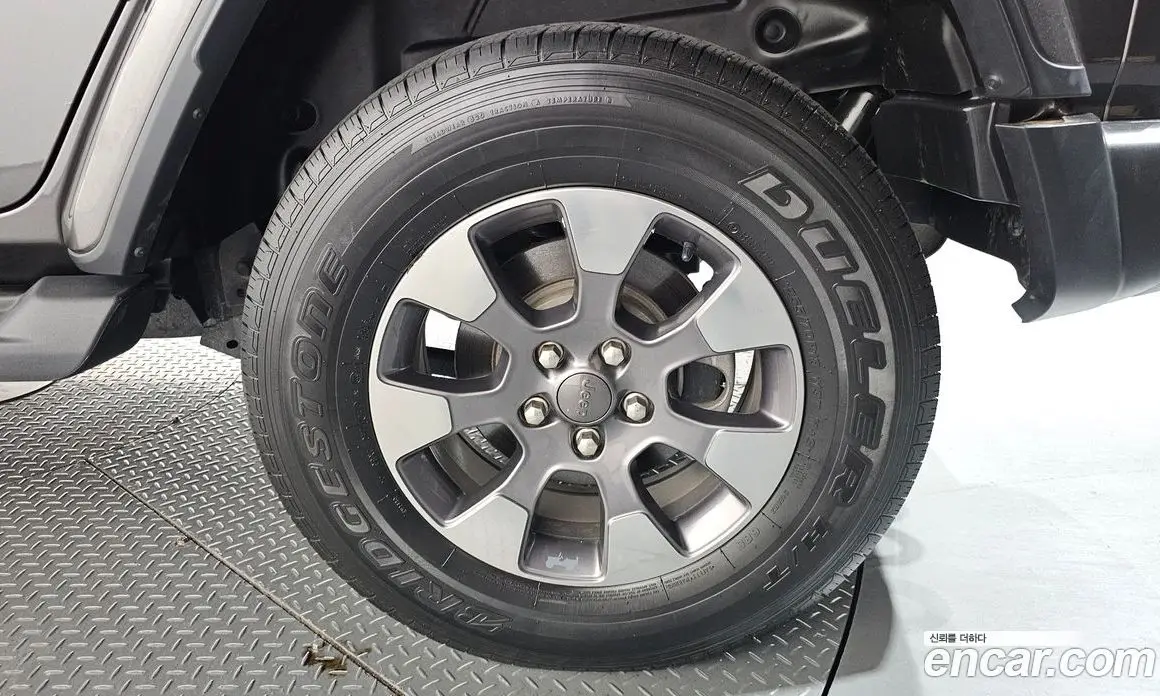 Jeep Wrangler 2019 2.0 автомат (гидро), фото 7 Jeep Wrangler 2019 2.0 автомат (гидро), фото 7