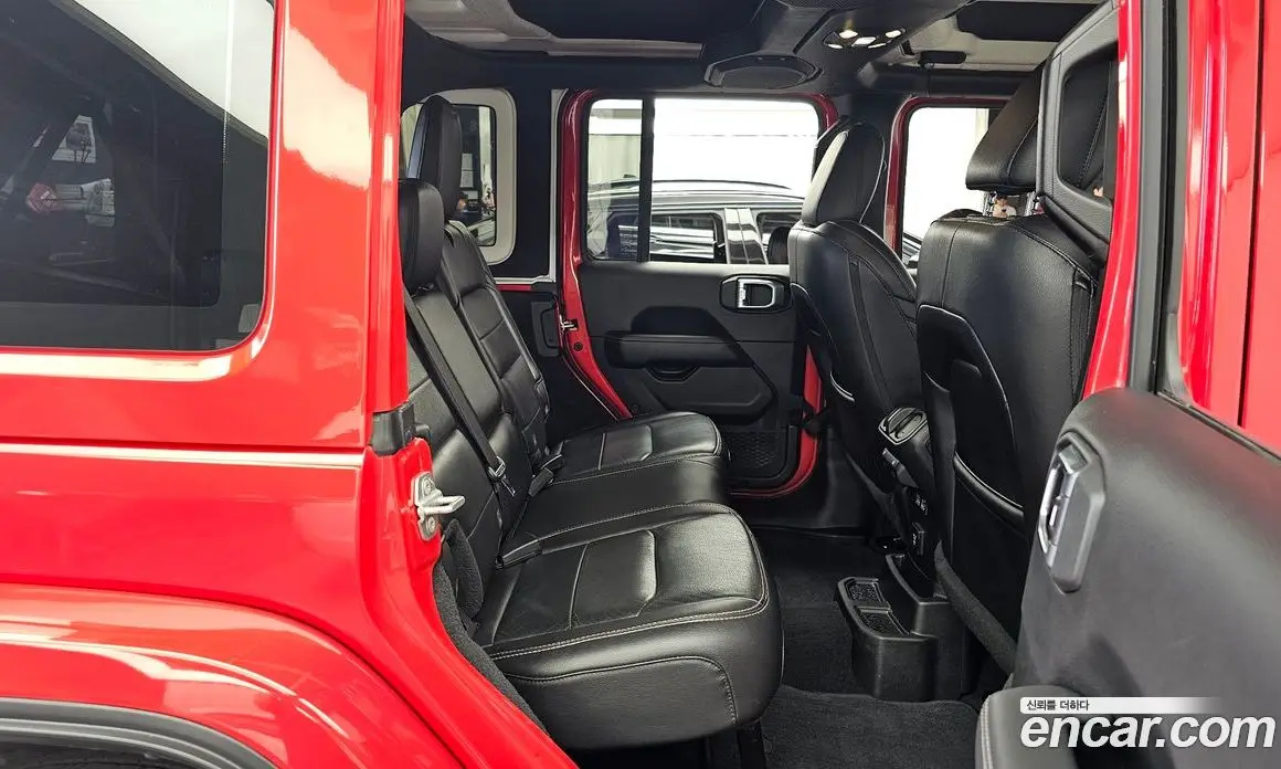 Jeep Wrangler 2019 2.0 автомат (гидро), фото 12 Jeep Wrangler 2019 2.0 автомат (гидро), фото 12