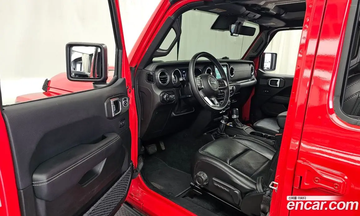 Jeep Wrangler 2019 2.0 автомат (гидро), фото 10 Jeep Wrangler 2019 2.0 автомат (гидро), фото 10