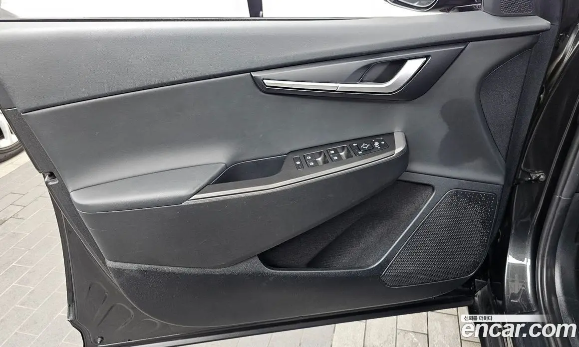 Kia EV6 2022 0.1 автомат (гидро), фото 14 Kia EV6 2022 0.1 автомат (гидро), фото 14