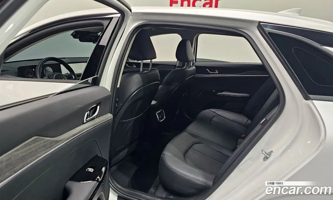 Kia K5 (Optima) 2024 2.0 автомат (гидро), фото 17 Kia K5 (Optima) 2024 2.0 автомат (гидро), фото 17