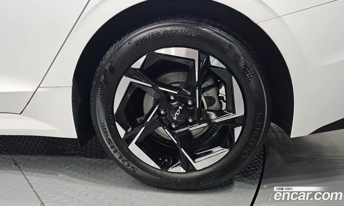 Kia K5 (Optima) 2024 2.0 автомат (гидро), фото 7 Kia K5 (Optima) 2024 2.0 автомат (гидро), фото 7