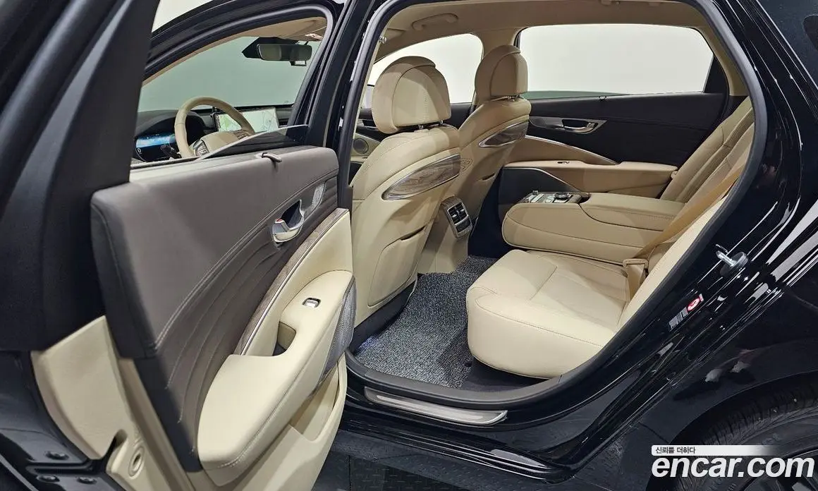 Kia K9 2025 3.8 автомат (гидро), фото 15 Kia K9 2025 3.8 автомат (гидро), фото 15