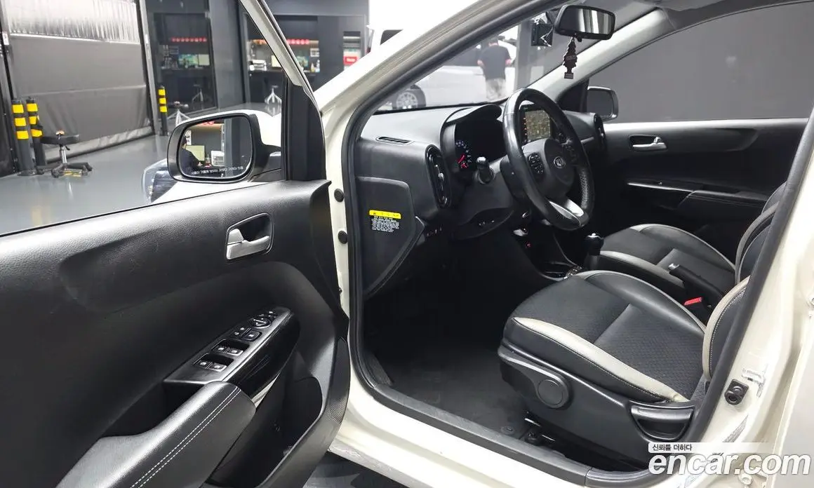 Kia Morning 2019 1.0 автомат (гидро), фото 10